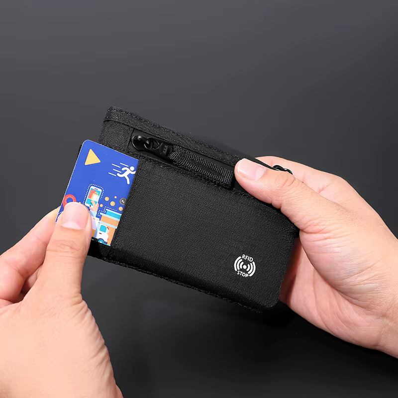 Organizador de bolsillo con tarjetas RFID