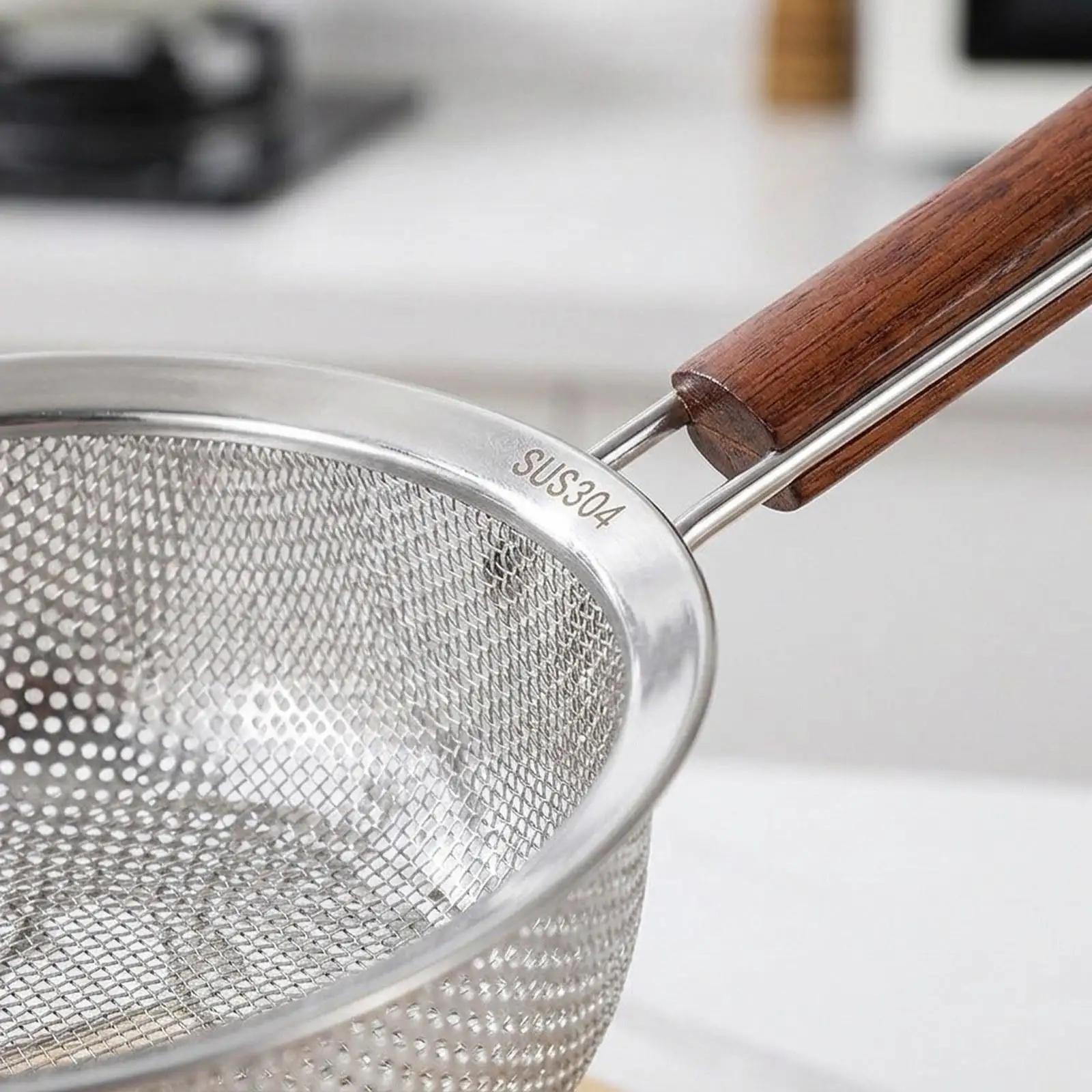 Colador de malla fina de acero inoxidable con mango ergonómico