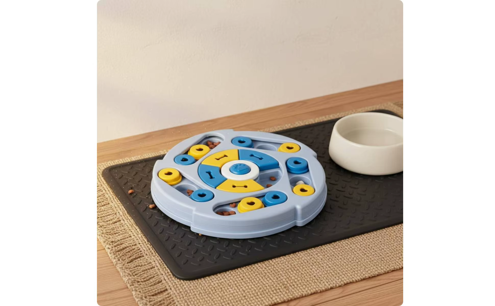 Juguete interactivo con botón central y sonido para juegos de alimentación lenta