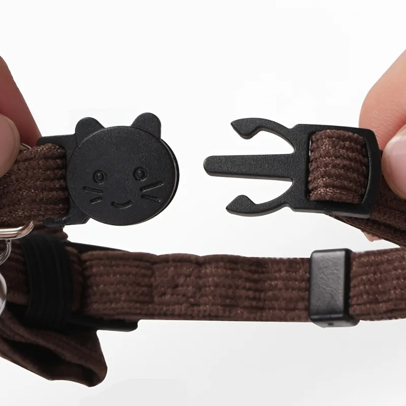 Collar personalizado para gatos con etiqueta, lazo y campana - imagen 4