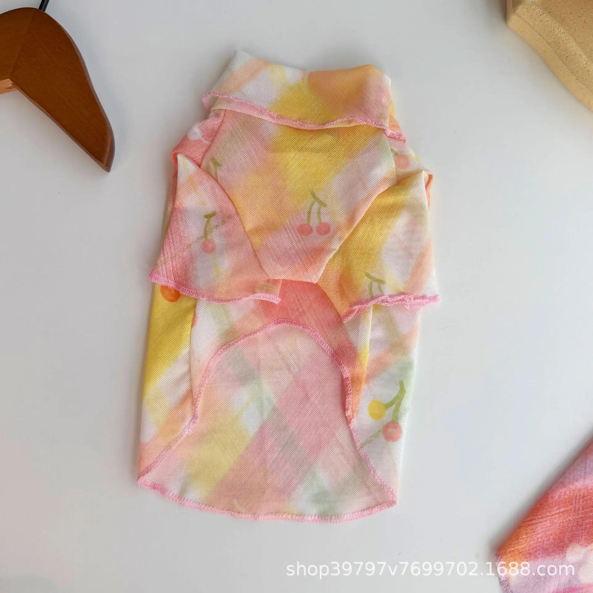 Camiseta transpirable de malla ligera para gatos y perros pequeños - imagen 4