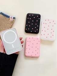 Funda protectora magnética con carga inalámbrica en forma de corazón