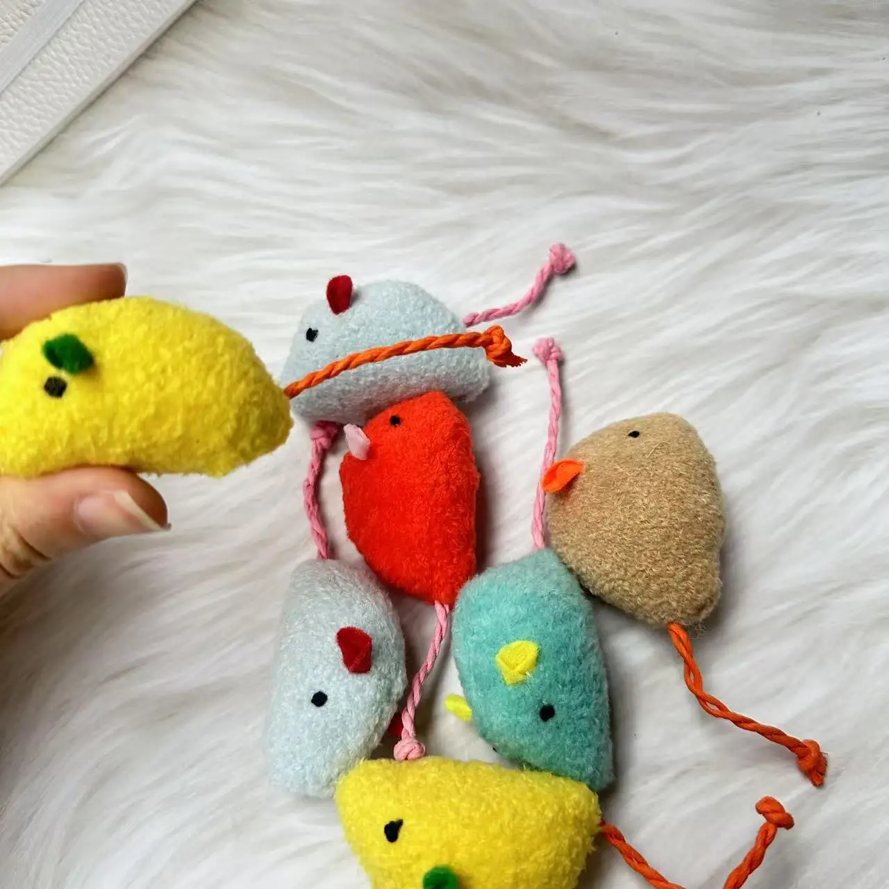 Ratón interactivo ideal para gatos de interior