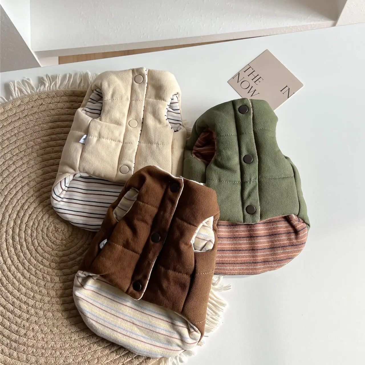 Abrigo Térmico para Perros Pequeños – Chaleco Cálido con 2 Patas - imagen 4
