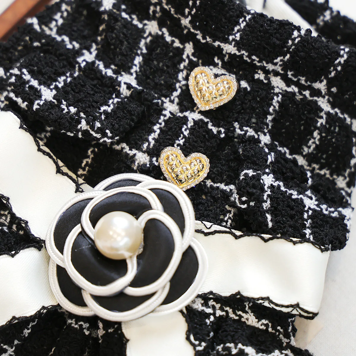 Vestido de Princesa para Perro Otoño-Invierno con Lazo Negro - imagen 2