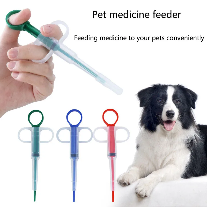 Jeringa de alimentación para mascotas mostrando el cuerpo transparente y las marcas de graduación