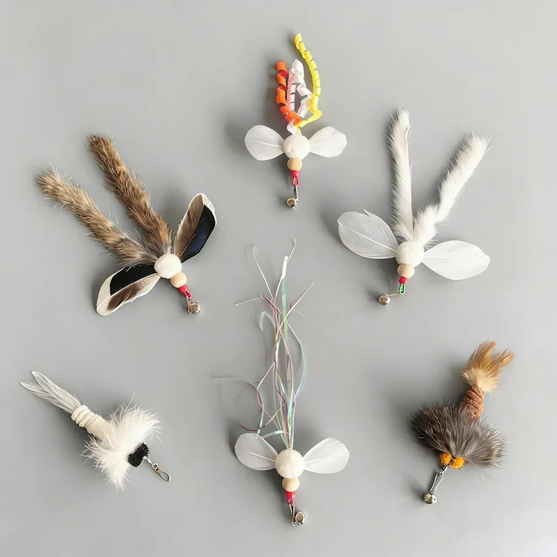 Set de juguetes para gatos con varita y plumas de peluche