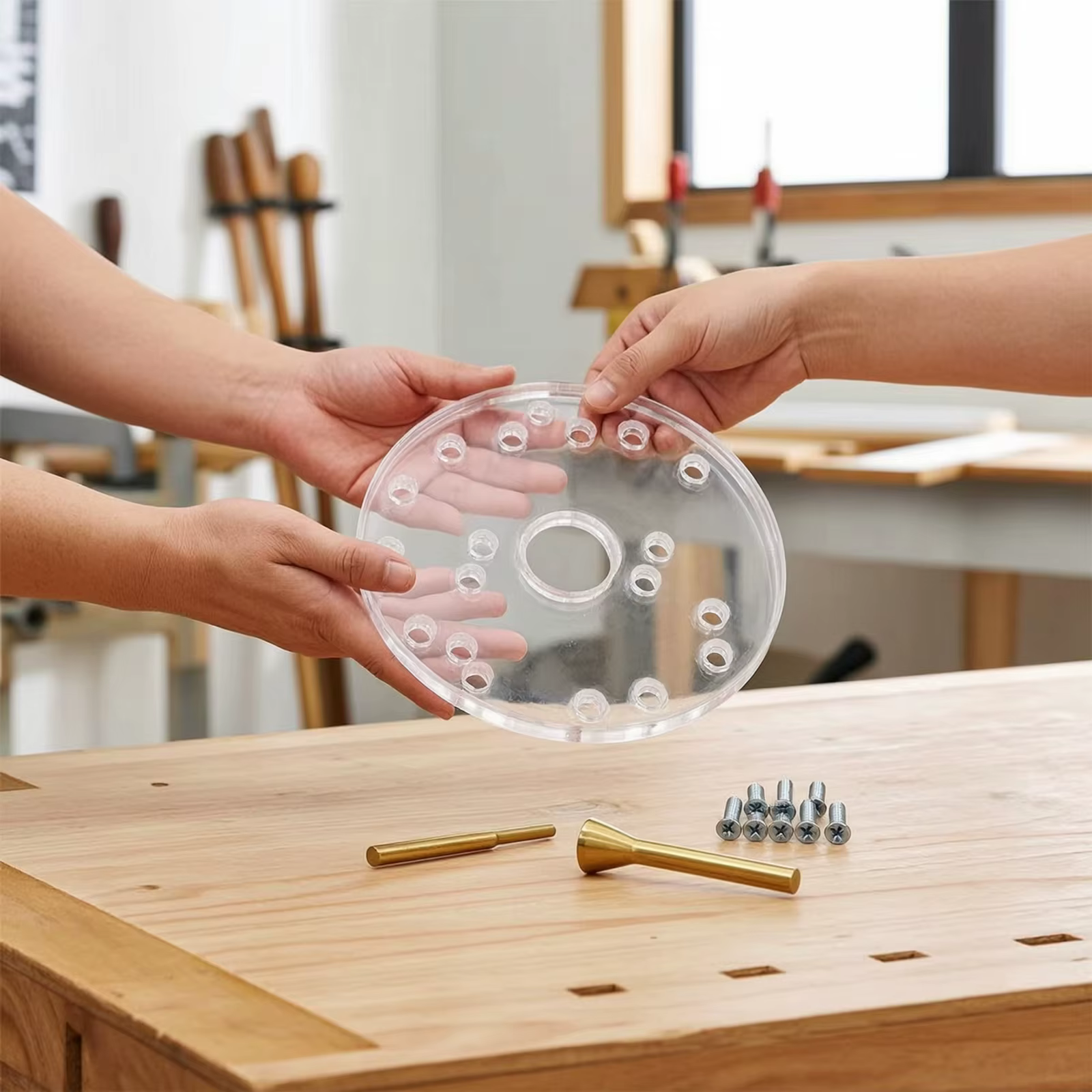 Placa base router acrílica preperforada con guía para carpintería - imagen 5