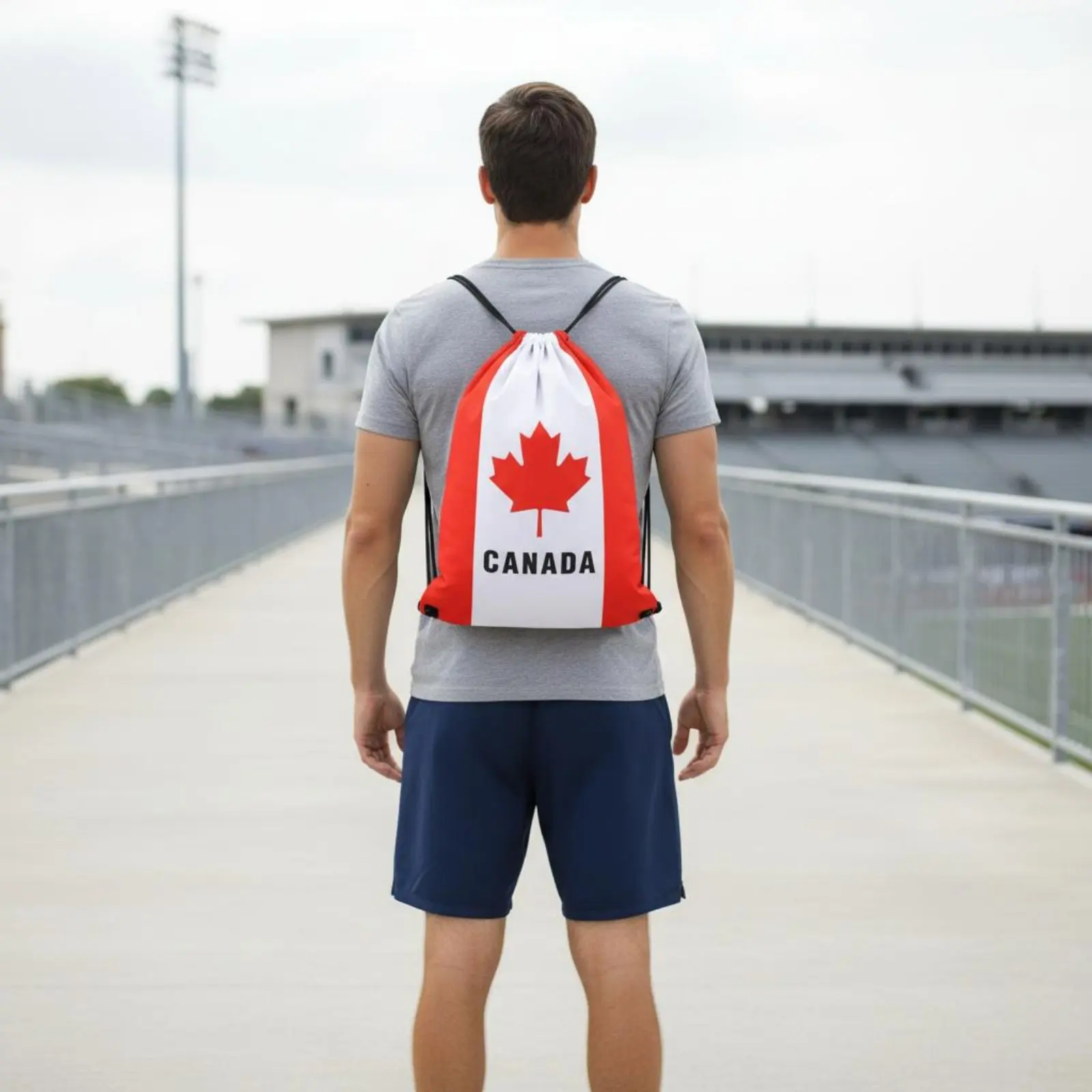 Ropa deportiva para gatos y perros: camiseta Canadá