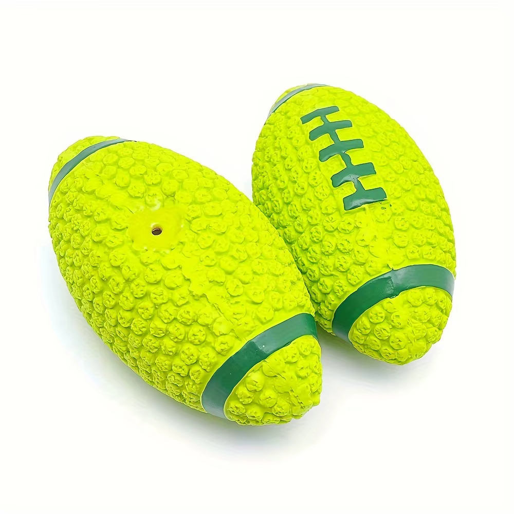 Pelota de rugby de látex sobre césped