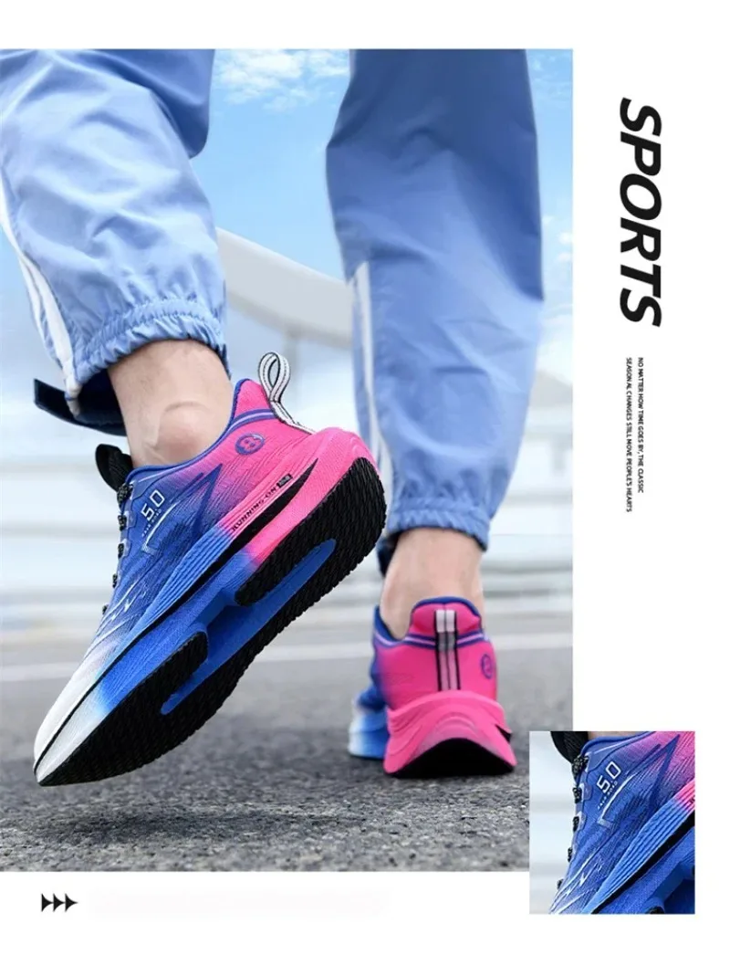 Zapato puesto en una pista de running mostrando el ajuste