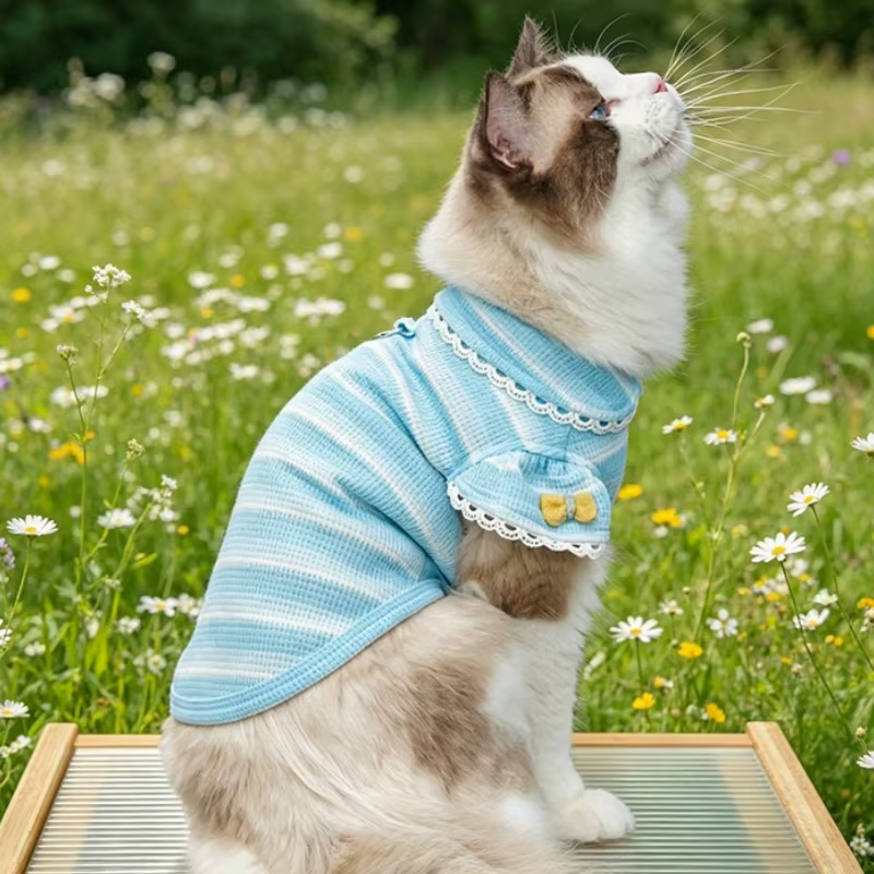 Camiseta de malla de verano para perros pequeños y gatos con lazo - imagen 2