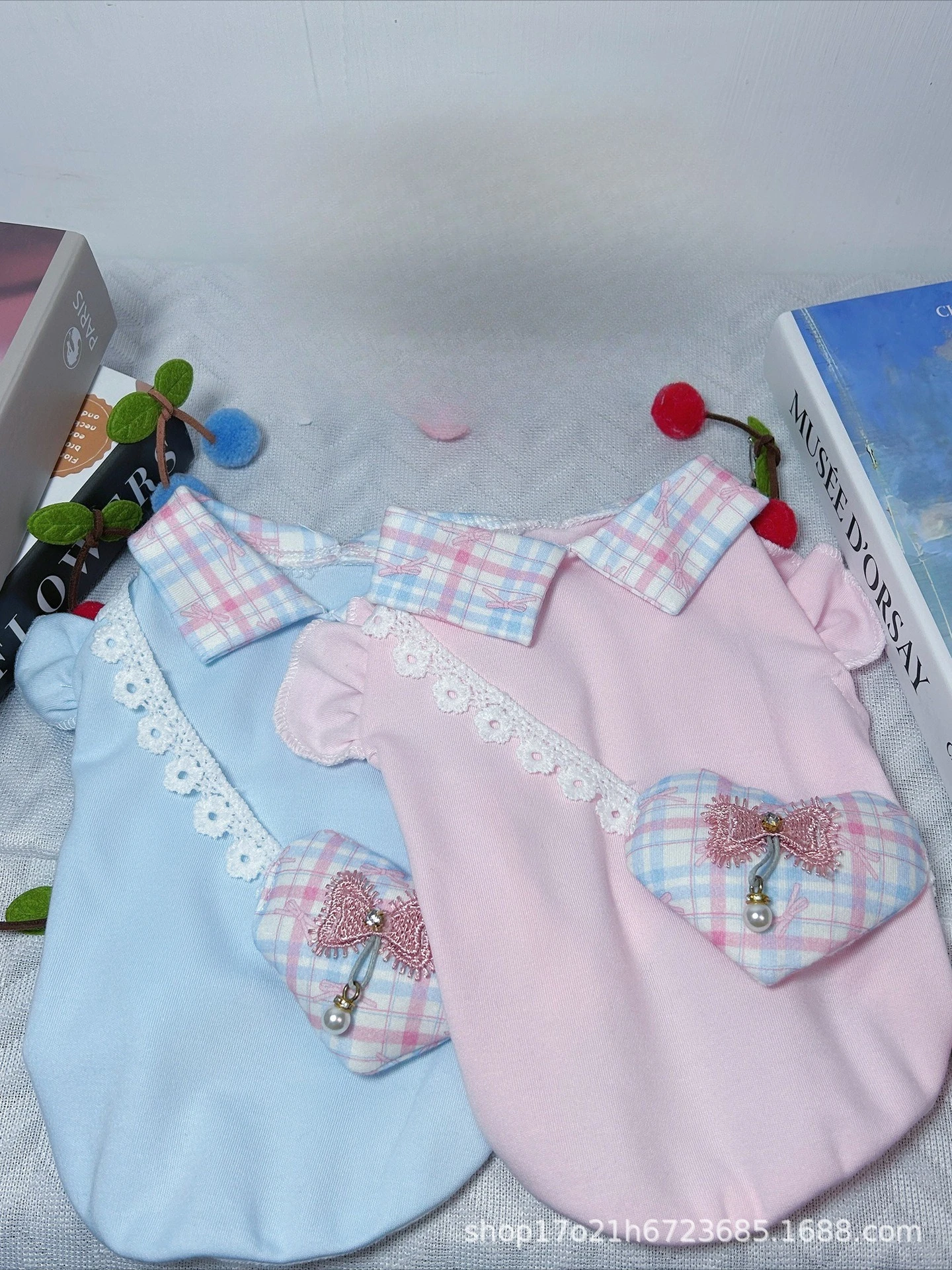 Camiseta sin mangas de verano para perros cachorros con corazones - imagen 4