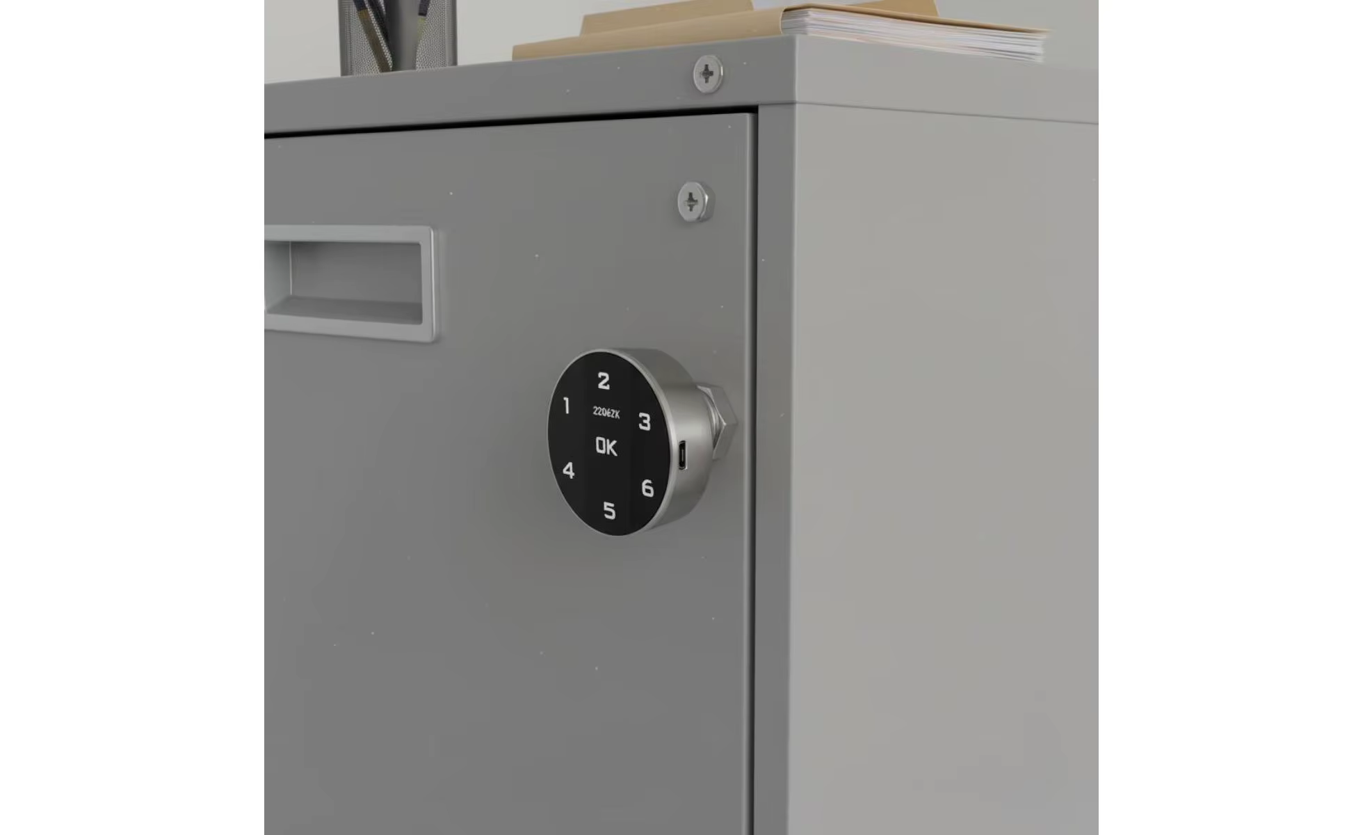 Cerradura electrónica instalada en mueble de oficina