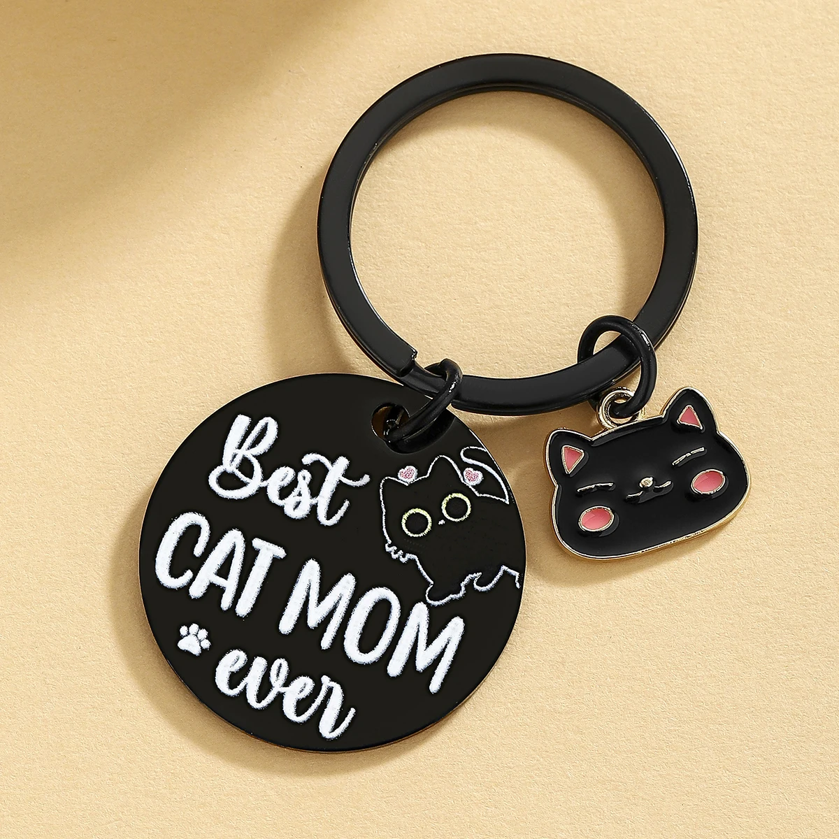 Llavero gato negro detalle 5