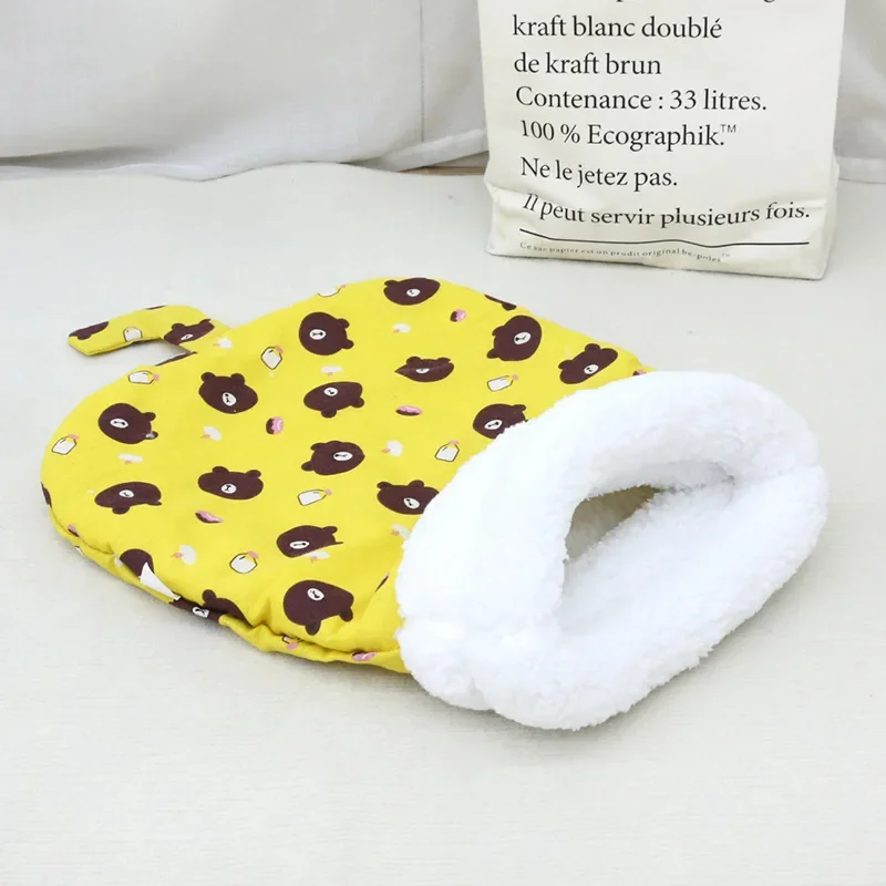 Nido de perro semicerrado para invierno