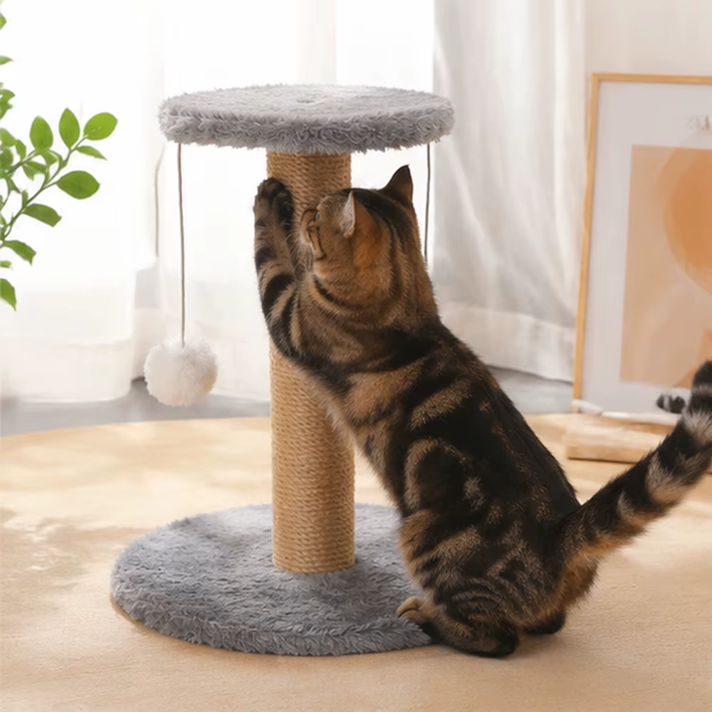 Rascador torre sisal natural para gatos con pompones y plumas - imagen 5