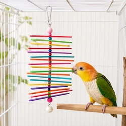 Juguete masticable para loros y aves – Colgante de madera con cascabeles