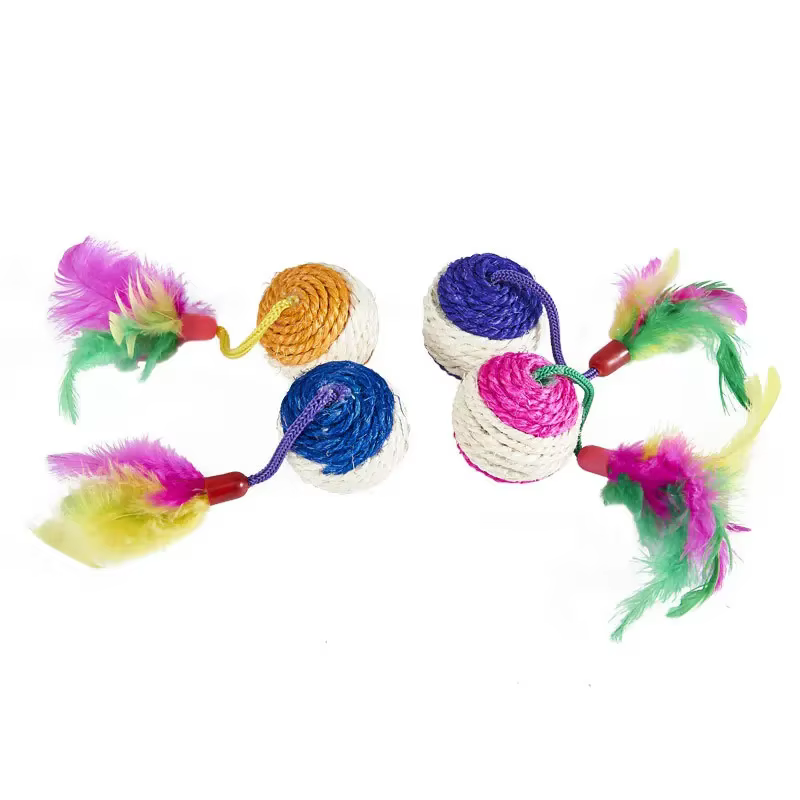 Juguete con plumas y cuerda
