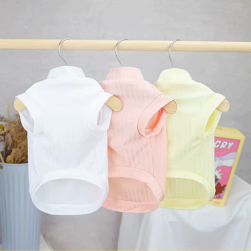 Camiseta de verano para perros y gatos – Estampado caniche - imagen 2