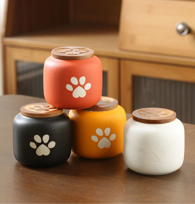 Urna cerámica para mascotas - ejemplo 2