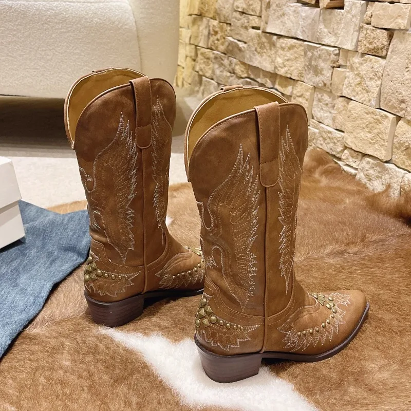 Botas vaqueras de cuero vintage para mujer con tacón medio - imagen 2