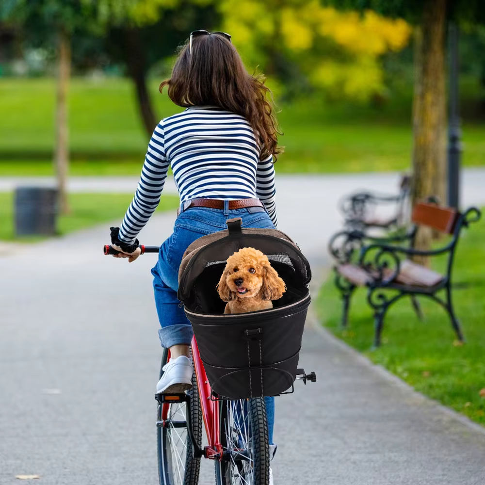 Cesta trasera para perro en bicicleta montada en el portaequipajes