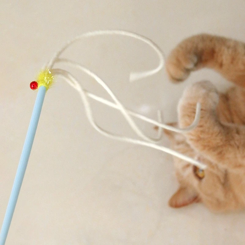 Caña interactiva lana con cascabel para gatos – Limpia dientes - imagen 2