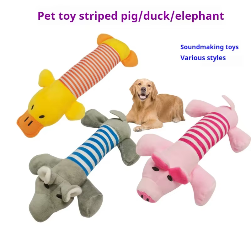 Juguete de peluche en forma de pato sobre superficie
