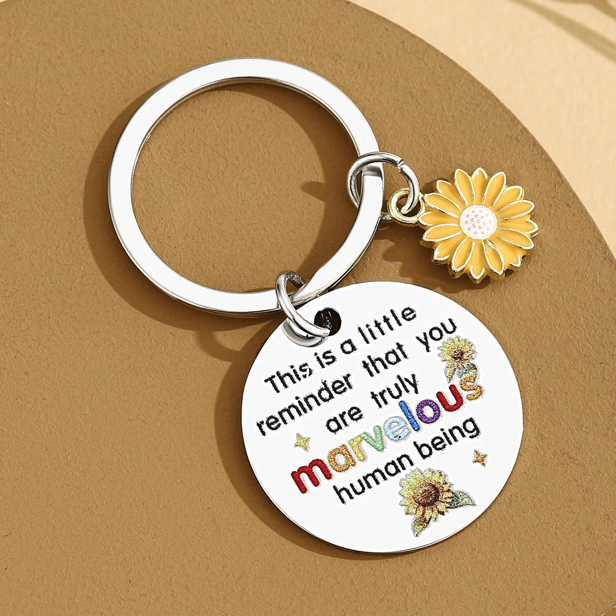 Llaveros con diseño de girasol para mujeres: regalos bonitos para ánimo - imagen 2