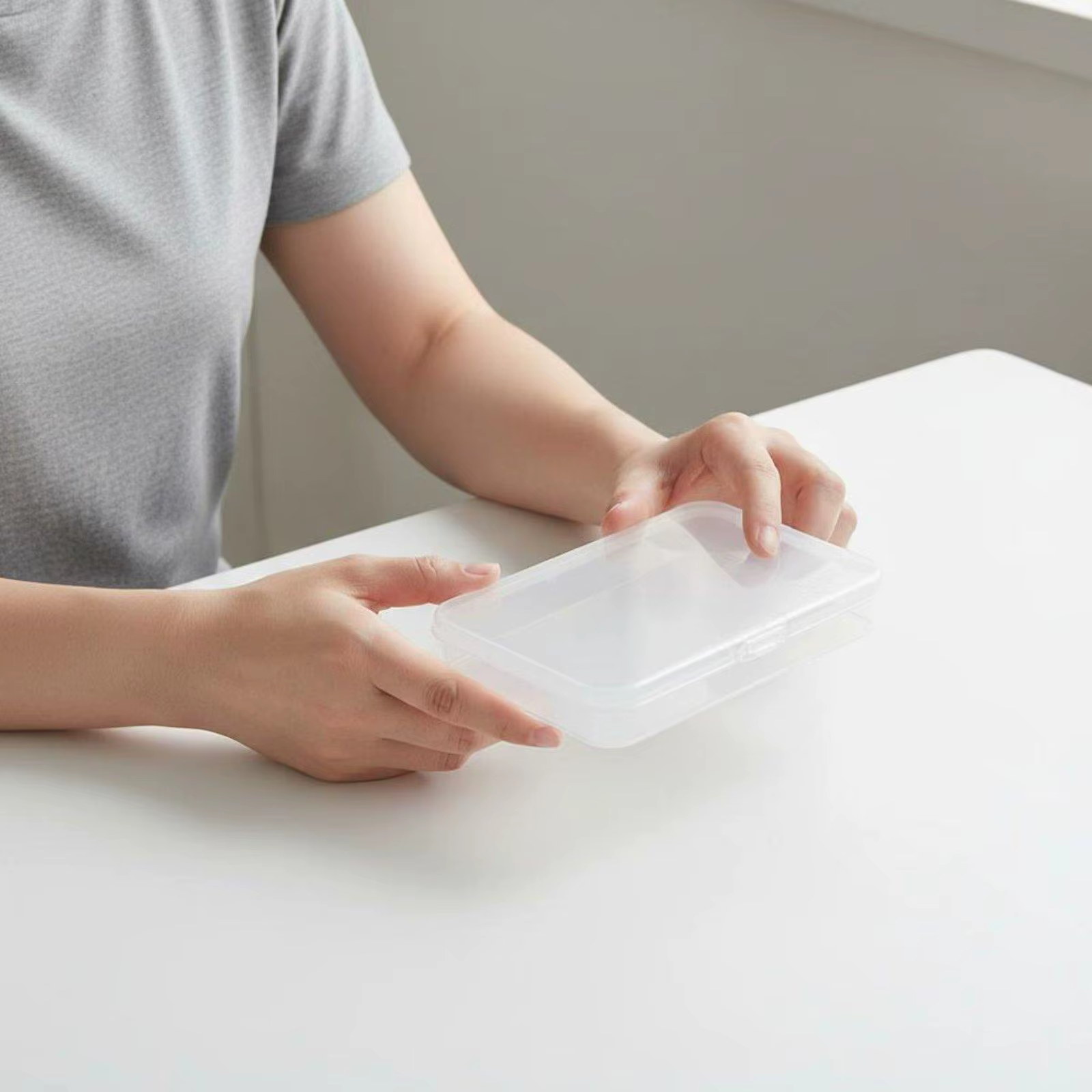 Organizador transparente de tarjetas con tapa – Caja para escritorio y viajes - imagen 4