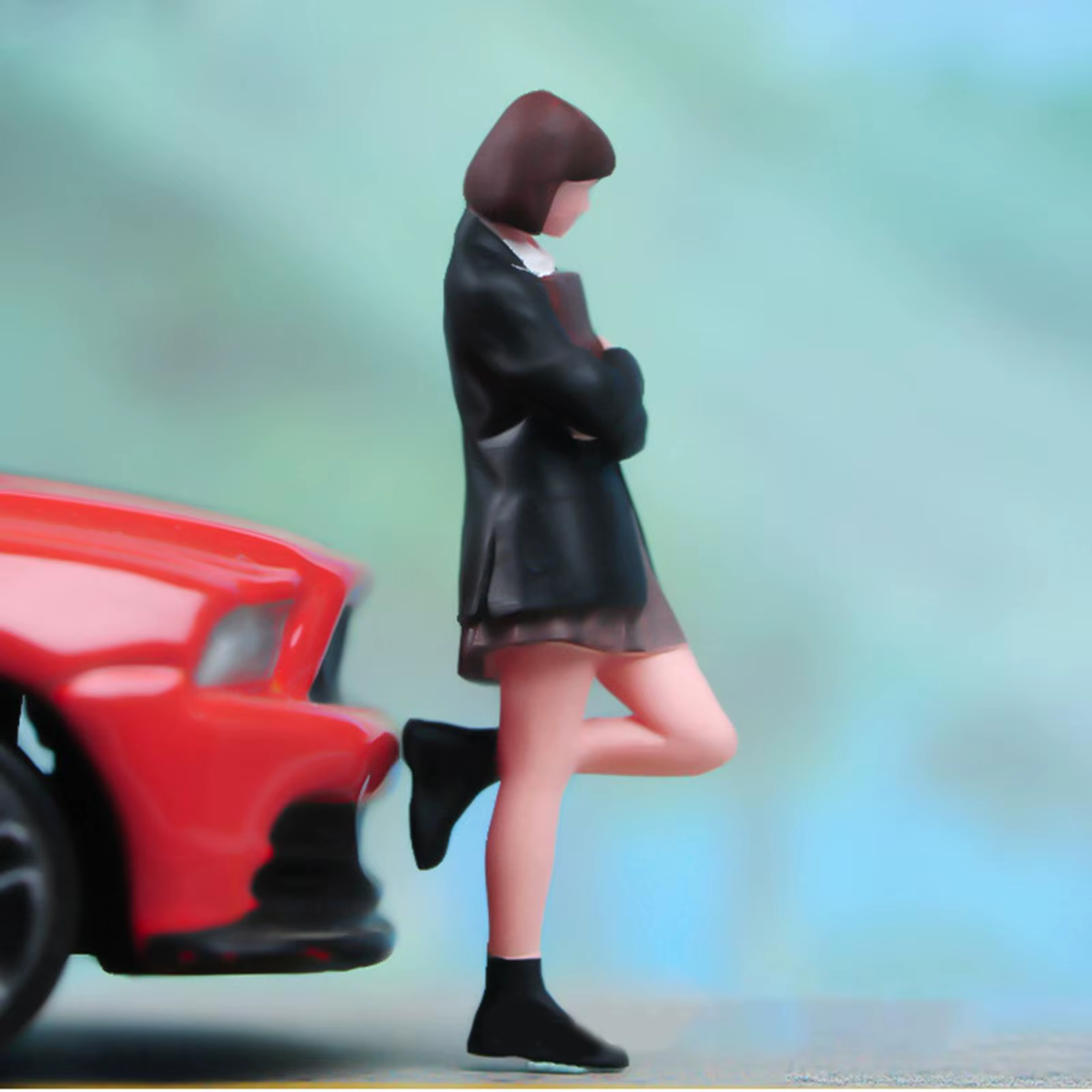 Figura miniatura 1/64 estudiante resina pintada pelo corto