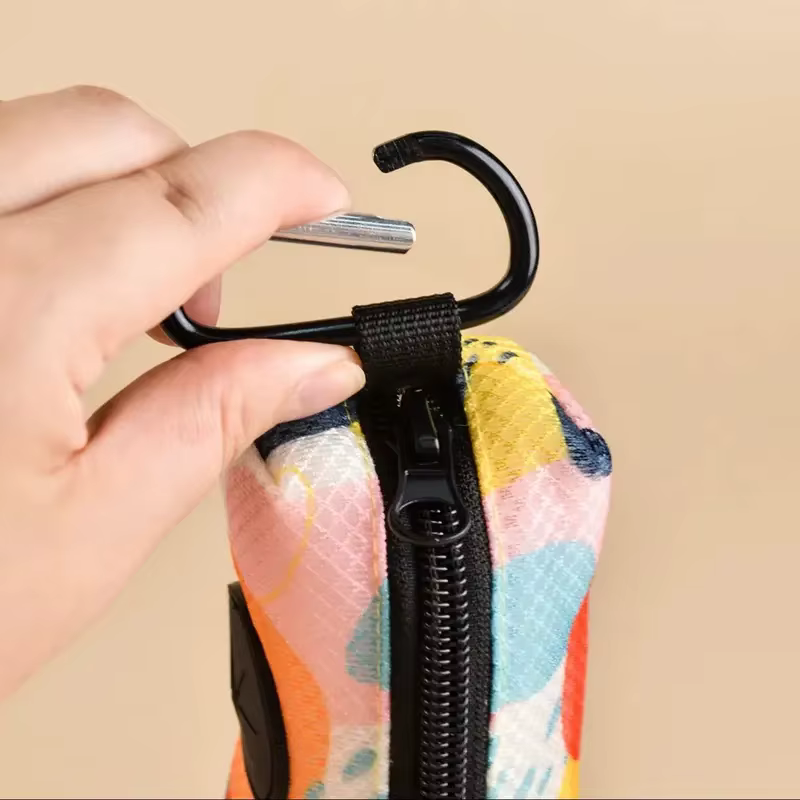 Dispensador de Bolsas para Excremento Canino – Portable para Arnés - imagen 5