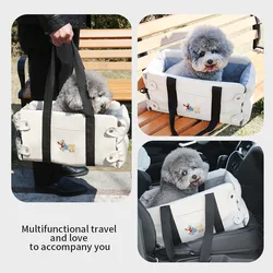 Asiento portátil tipo nido para perros pequeños en consola central