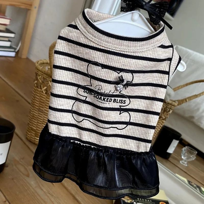 Vestido de encaje para perra con falda a rayas – Chihuahua y Bichón - imagen 3
