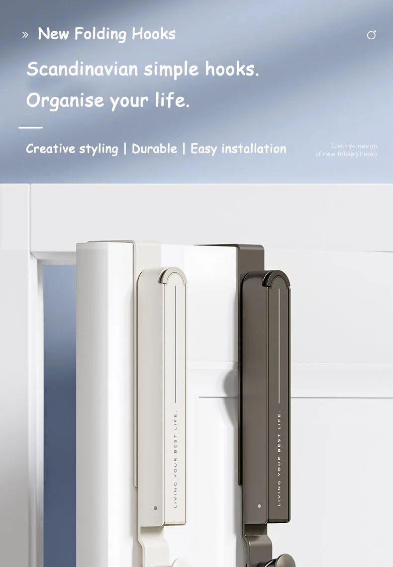 Colgador extensible instalado en puerta blanca