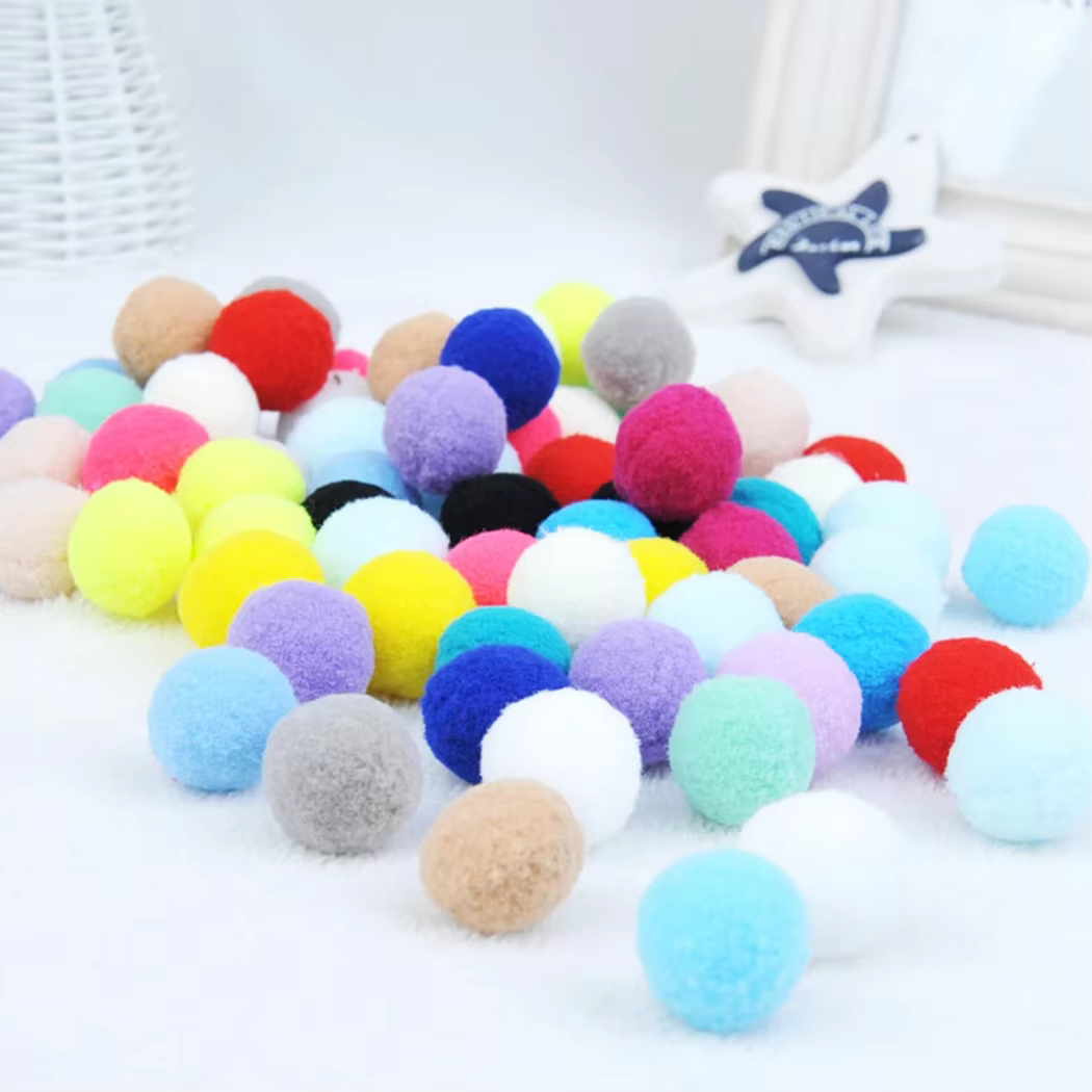 Juguete Lanzador Interactivo para Gatos – Pelotas de Felpa - imagen 5