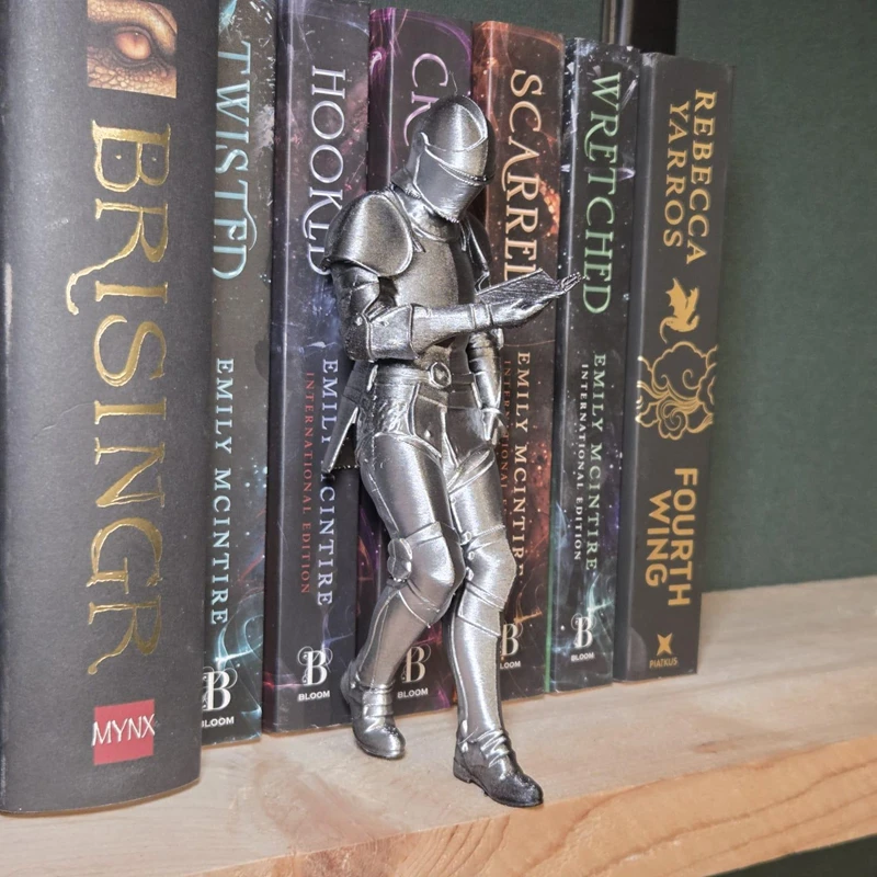 Portalibros Caballero Medieval – Figuta Decorativa para Libros y Estanterías