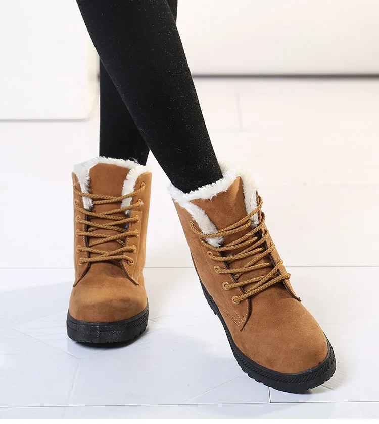 Look con falda y botas
