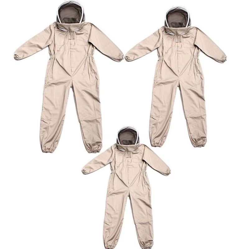 Capucha con velo y ventilación facial del traje