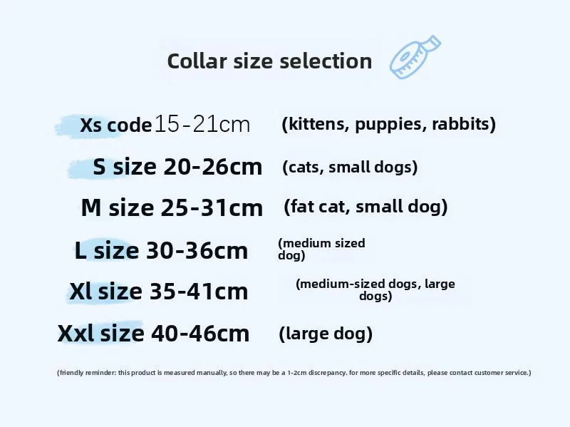 Collar navideño en gato doméstico