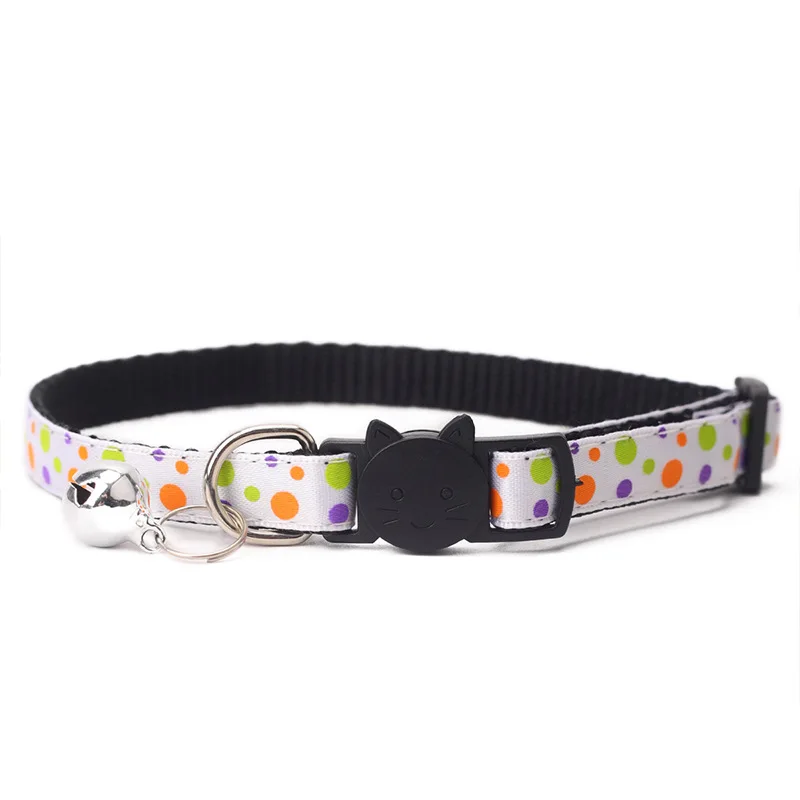 Collar para gatos con lunares y campana en tono claro