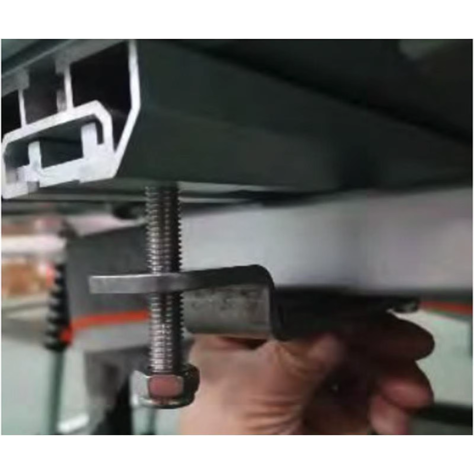 Soportes de riel de techo para coche con tornillería de montaje - imagen 5