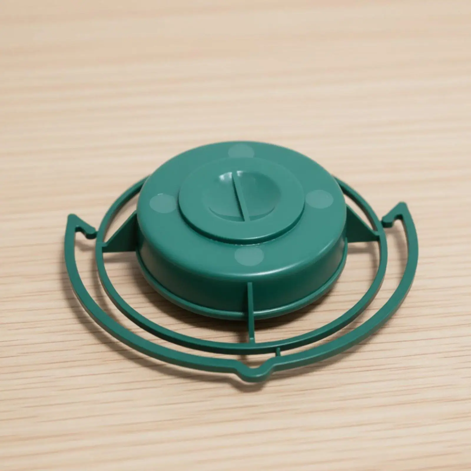 Bebedero Colgante para Aves Silvestres con Adaptador de Botella - imagen 2