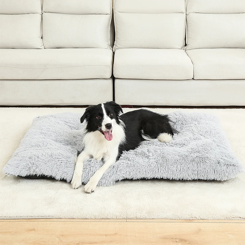 Cama de felpa suave para perros y gatos