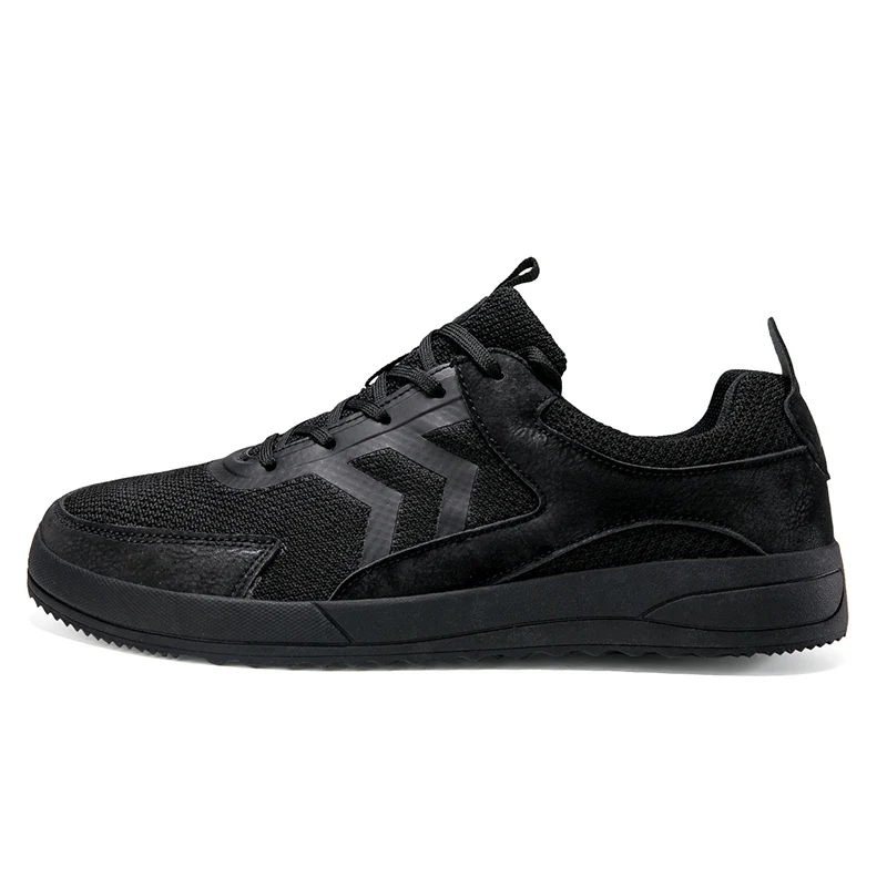 Zapatilla minimalista con puntera ancha en vista lateral