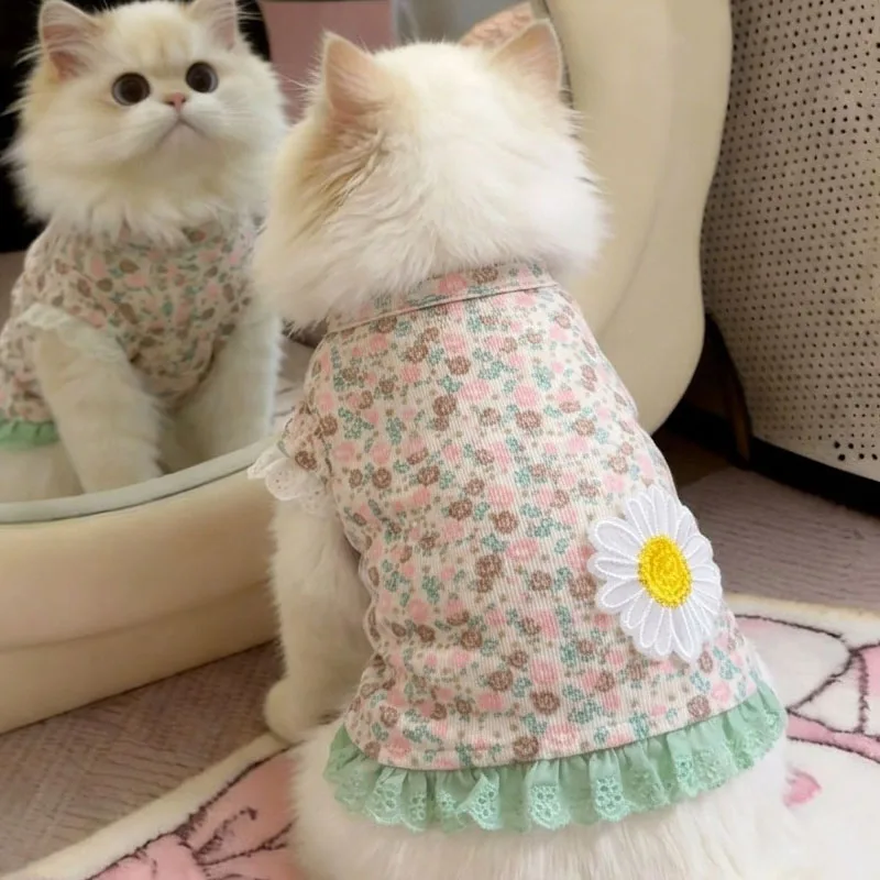 Vestido floral de verano con mangas voladoras para perros y gatos - imagen 5