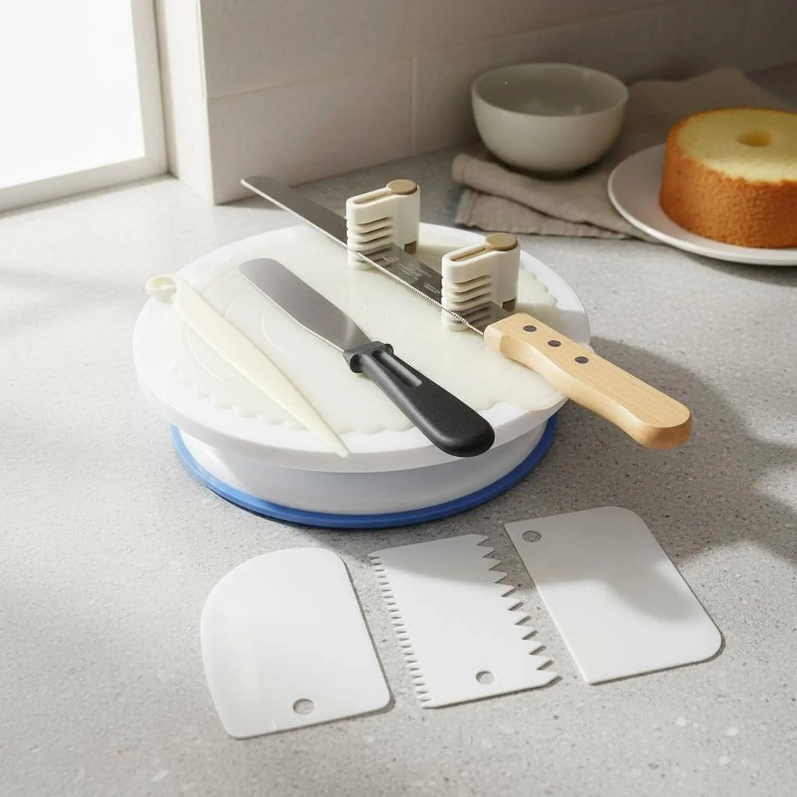 Kit de decoración de pasteles con plato giratorio y base antideslizante - imagen 2