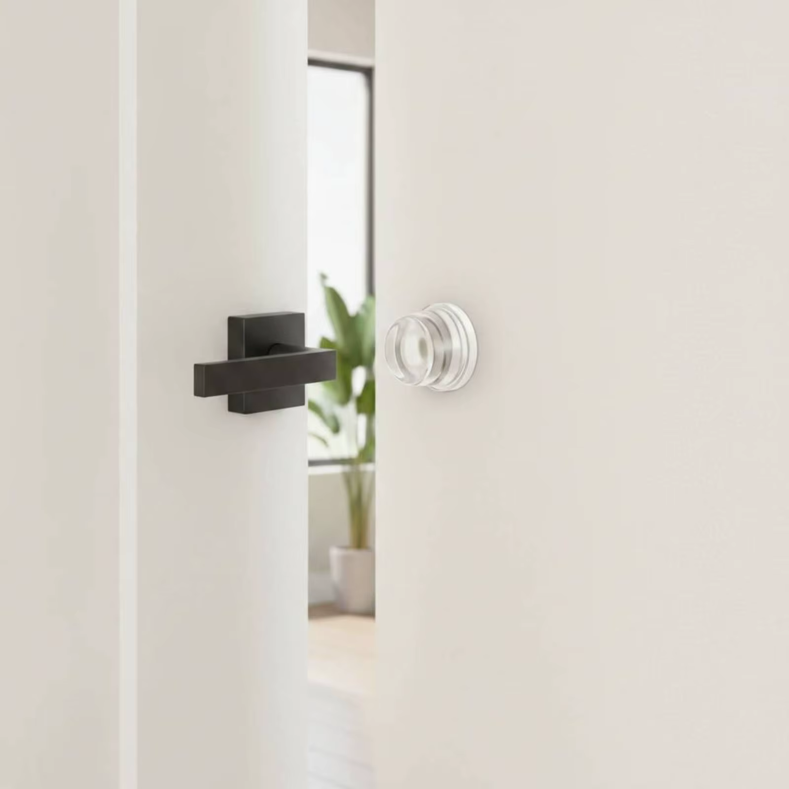 Silicona transparente y resistente para protección diaria de manijas y paredes