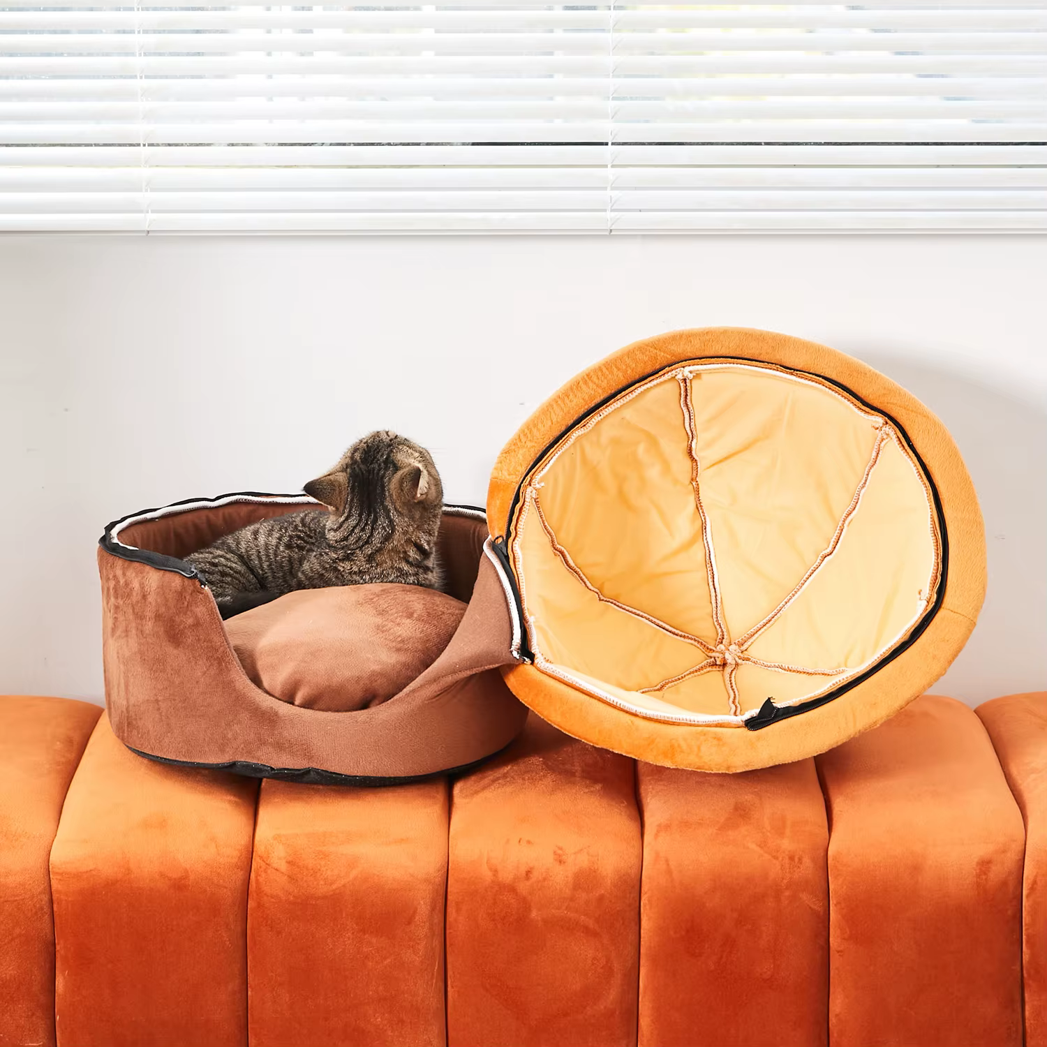 Cama cálida de invierno para gatos pequeños – Nido suave desmontable - imagen 3